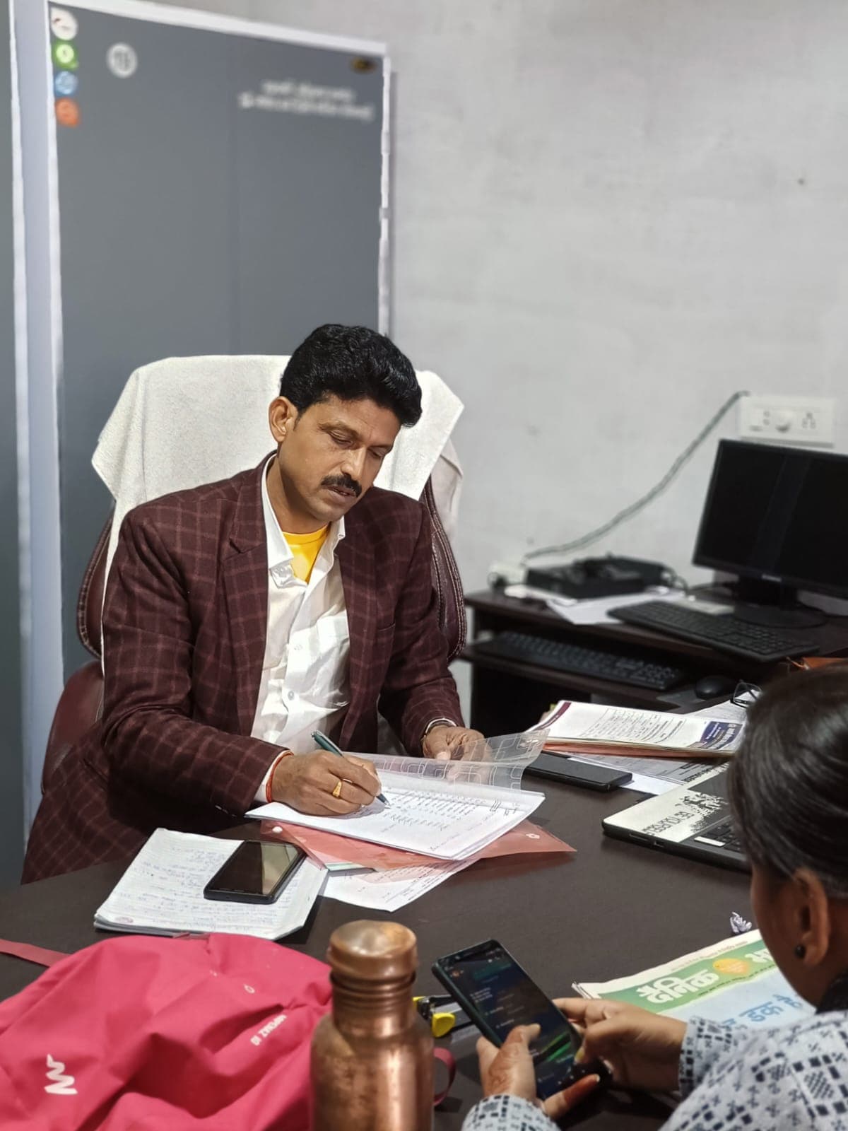 हमारे प्राचार्य